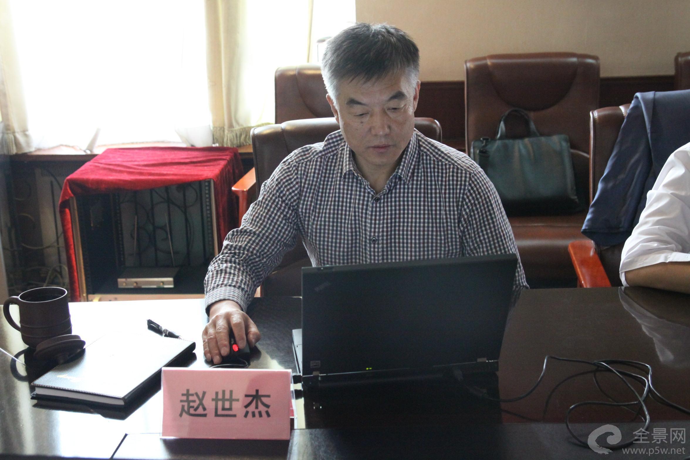 董事、副总裁赵世杰回答投资者问题